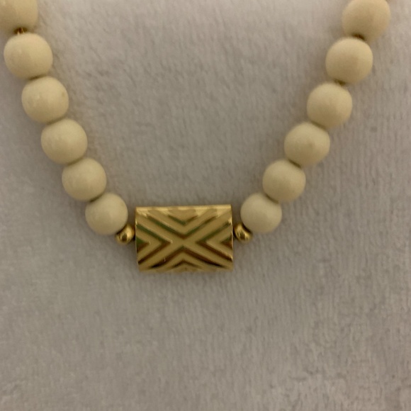 Napier Vintage Pearl Necklace 18” - Picture 3 of 9